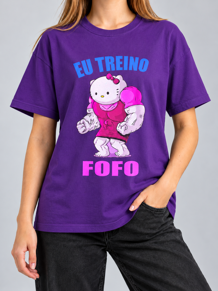 Cor: Roxo | Frente | Camiseta Treino Fofo Hello Kitty Maromba (Várias Cores) | Unissex, caimento solto, sem rosto