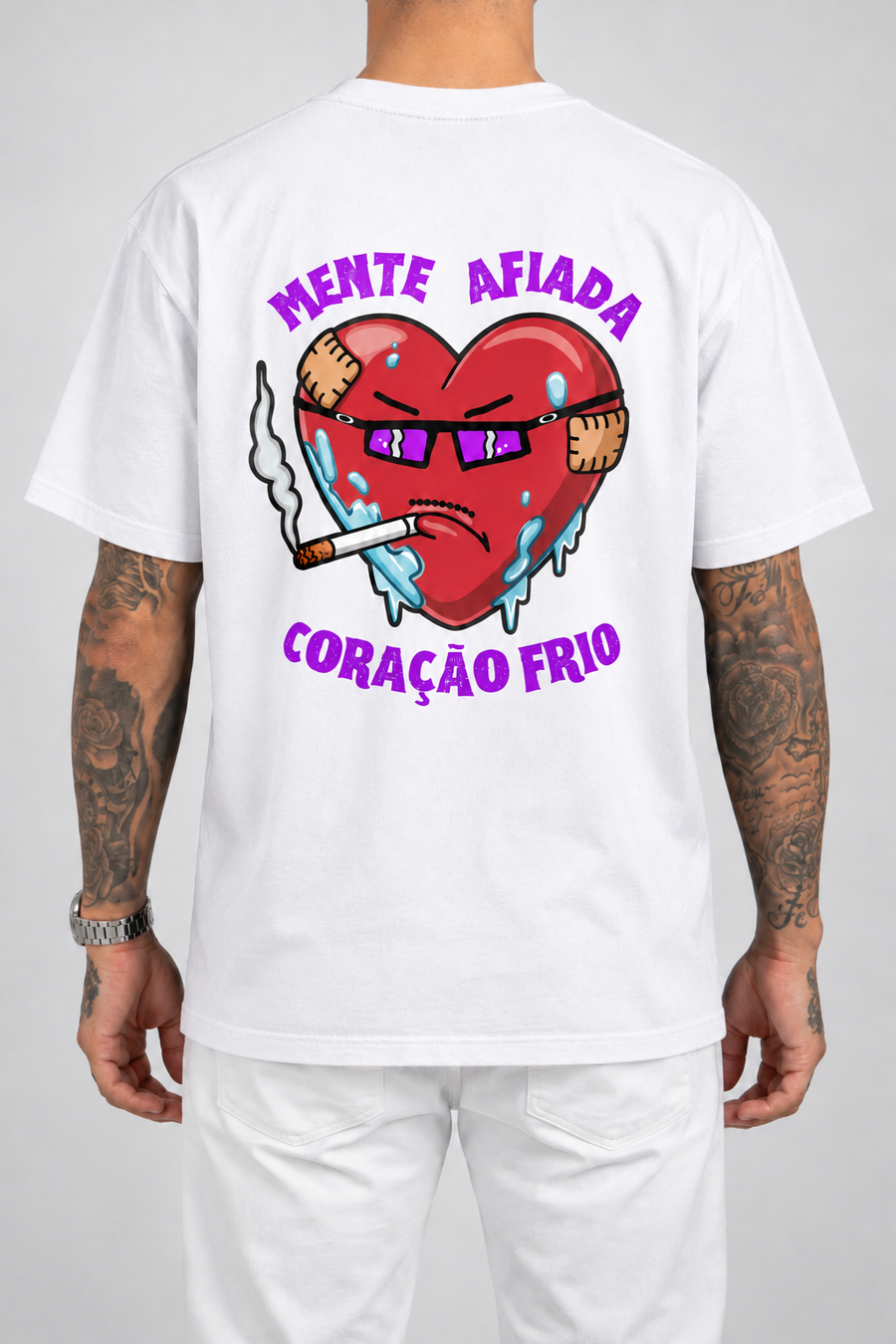 Cor: Branco | Costas | Camiseta Mente Afiada Coração Frio (Verso)