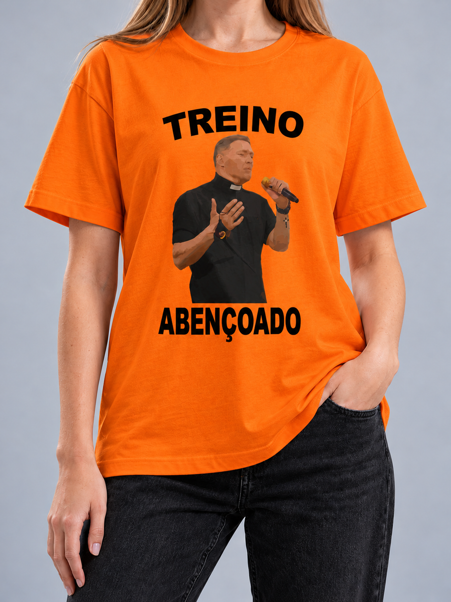 Cor: Laranja | Frente | Camiseta Treino Abençoado (Várias Cores) | Unissex, caimento solto, sem rosto
