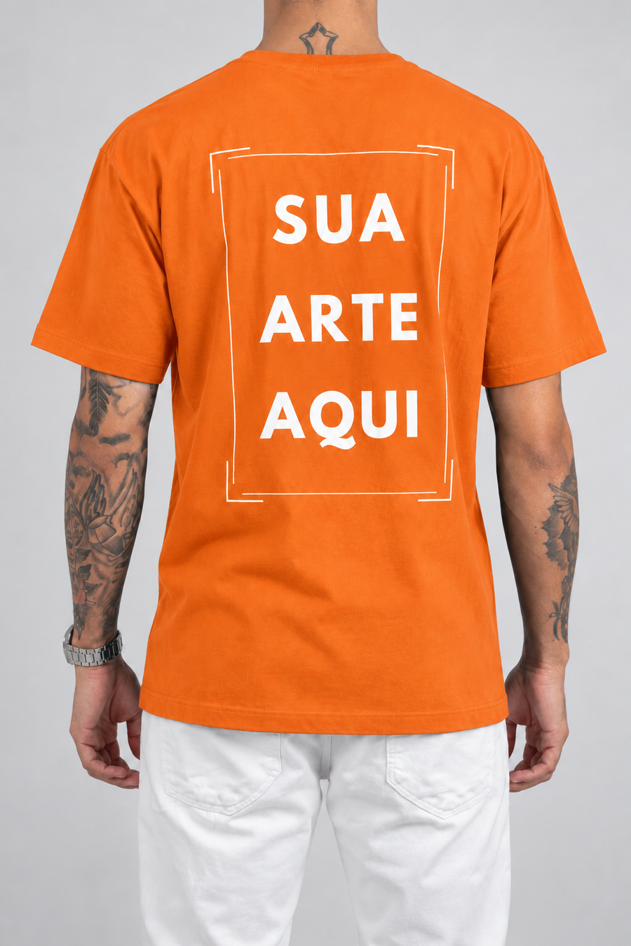 Cor: Laranja | Costas | Camiseta Unissex Sua Estampa Aqui (COSTAS)