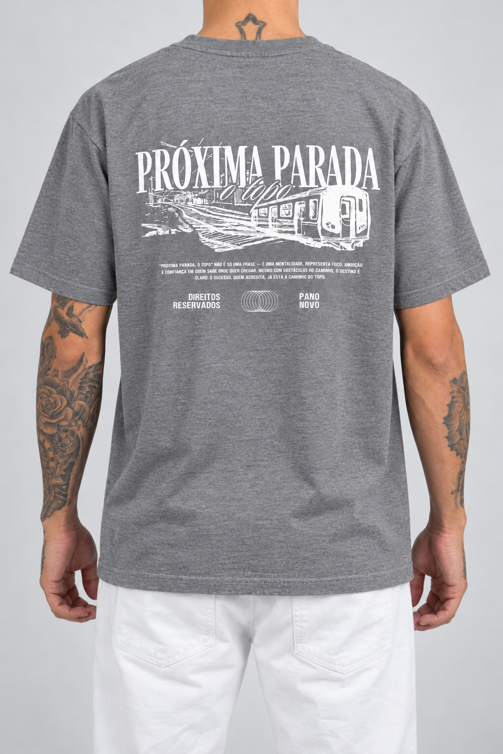 Cor: Cinza | Costas | Camiseta Próxima Parada o Topo (Verso)
