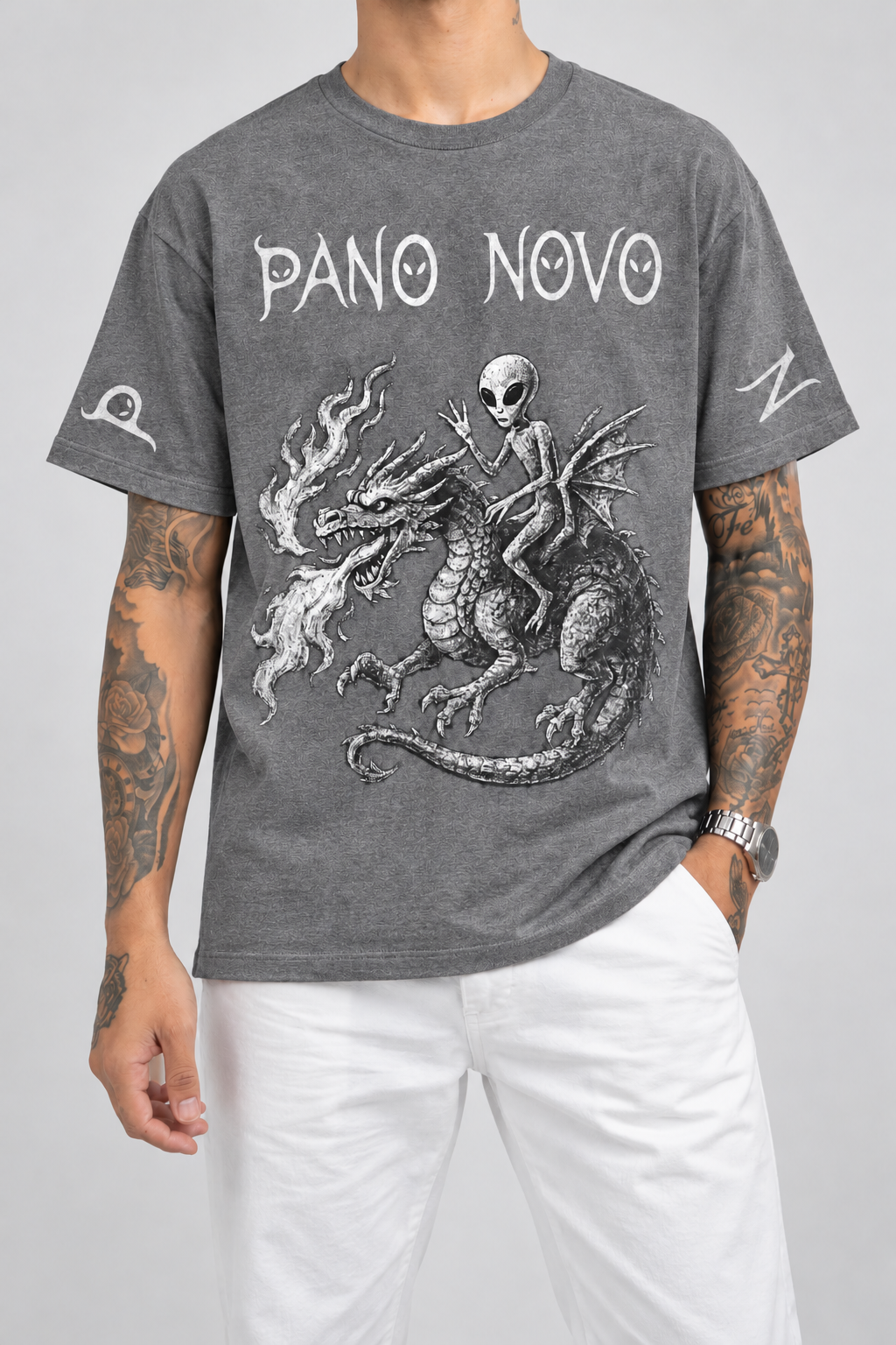 Cor: Cinza | Frente | Camiseta Alien and Dragon Pano Novo Preto (Frente)