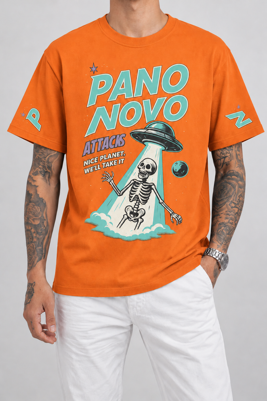 Cor: Laranja | Frente | Camiseta Skeleton Abduction Pano Novo Preto (Frente)