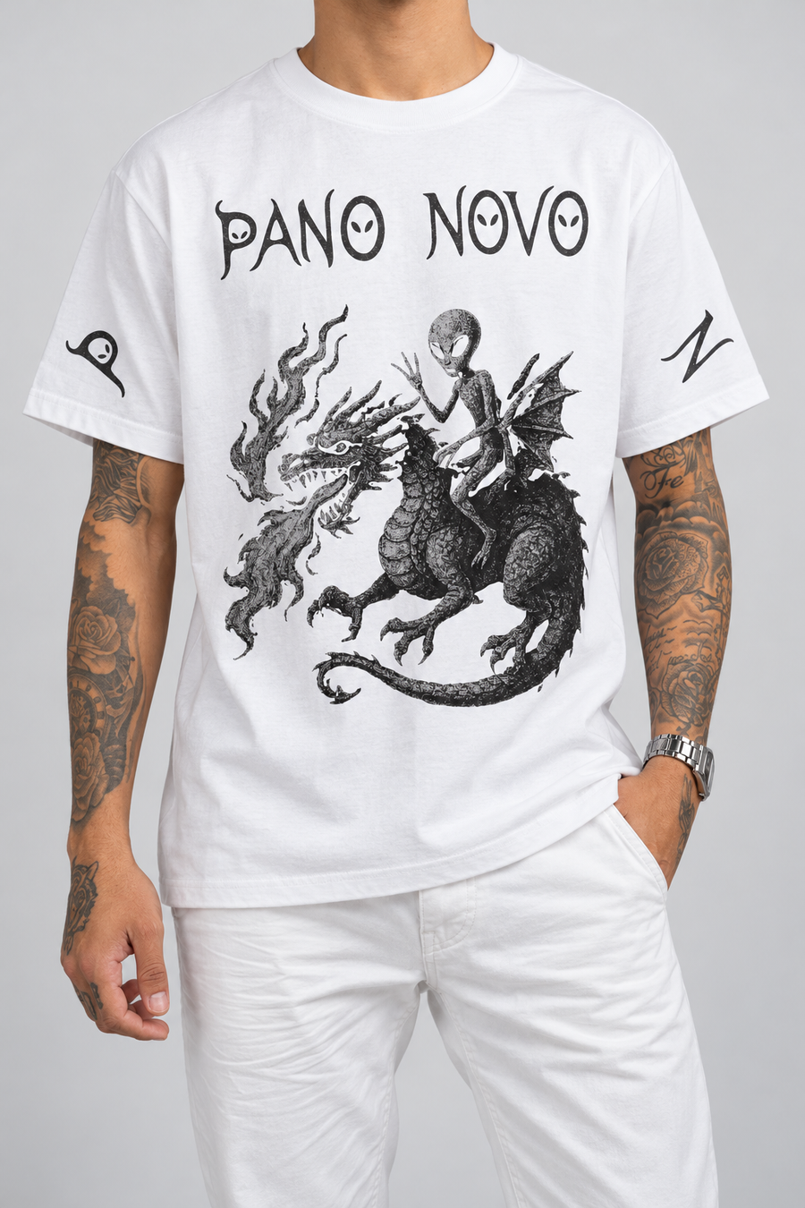 Cor: Branco | Frente | Camiseta Alien and Dragon Pano Novo Preto (Frente)