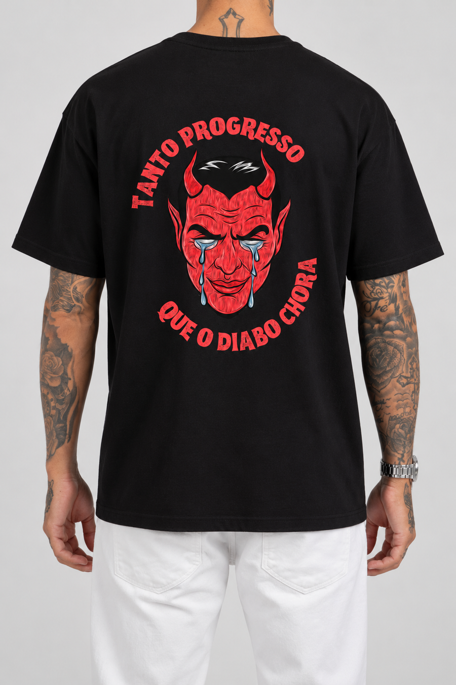 Camiseta Tanto Progresso Que O Diabo Chora (Verso) — estúdio sem rosto