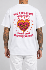 Cor: Branco | Costas | Camiseta Sou Apenas Um Sobrevivente (Verso)