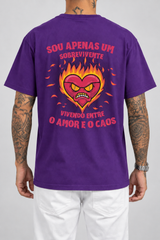 Cor: Roxo | Costas | Camiseta Sou Apenas Um Sobrevivente (Verso)