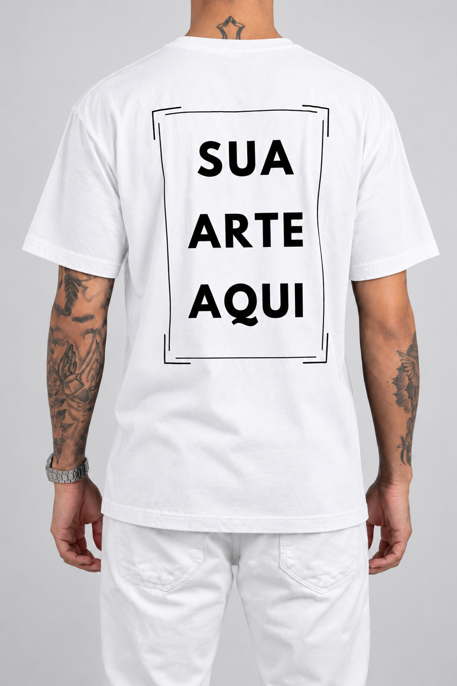 Cor: Branco | Costas | Camiseta Unissex Sua Estampa Aqui (COSTAS)