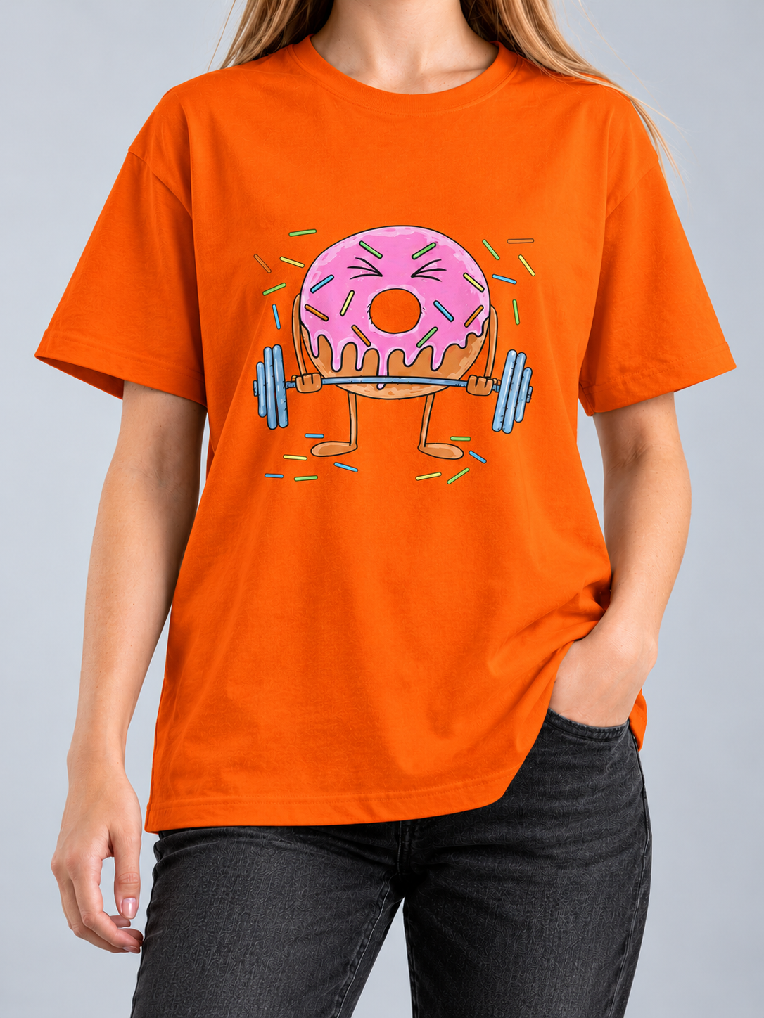 Cor: Laranja | Frente | Camiseta Donuts Fitness (Várias Cores) | Unissex, caimento solto, sem rosto