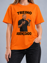 Cor: Laranja | Frente | Camiseta Treino Abençoado (Várias Cores) | Unissex, caimento solto, sem rosto
