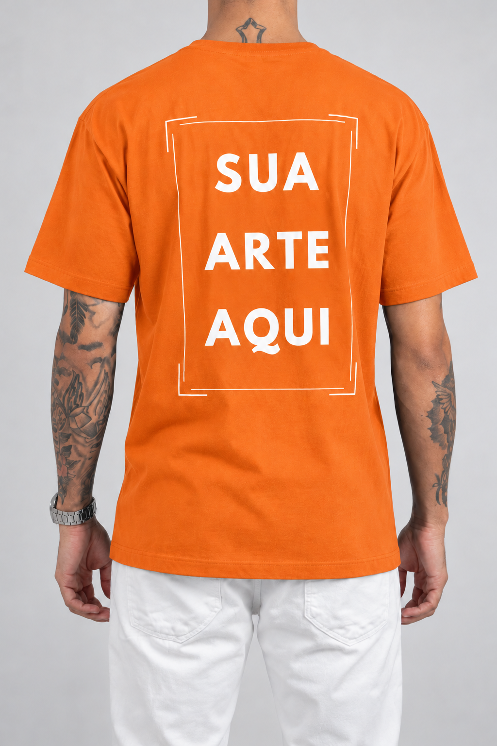 Cor: Laranja | Costas | Camiseta Unissex Sua Estampa Aqui (COSTAS)