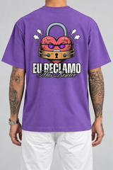 Cor: Roxo | Costas | Camiseta Eu Reclamo Mas Resolvo (Verso)