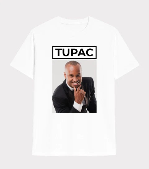 Cor: Branco | Frente | Camiseta Tupac Unissex (Thiaguinho) | Foto original sem rosto
